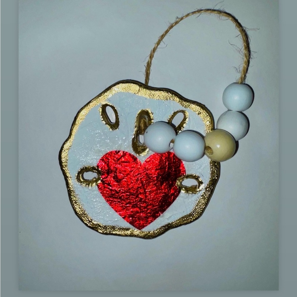 Handmade Sand dollar Ornament w/ Heart❤️💌❣️